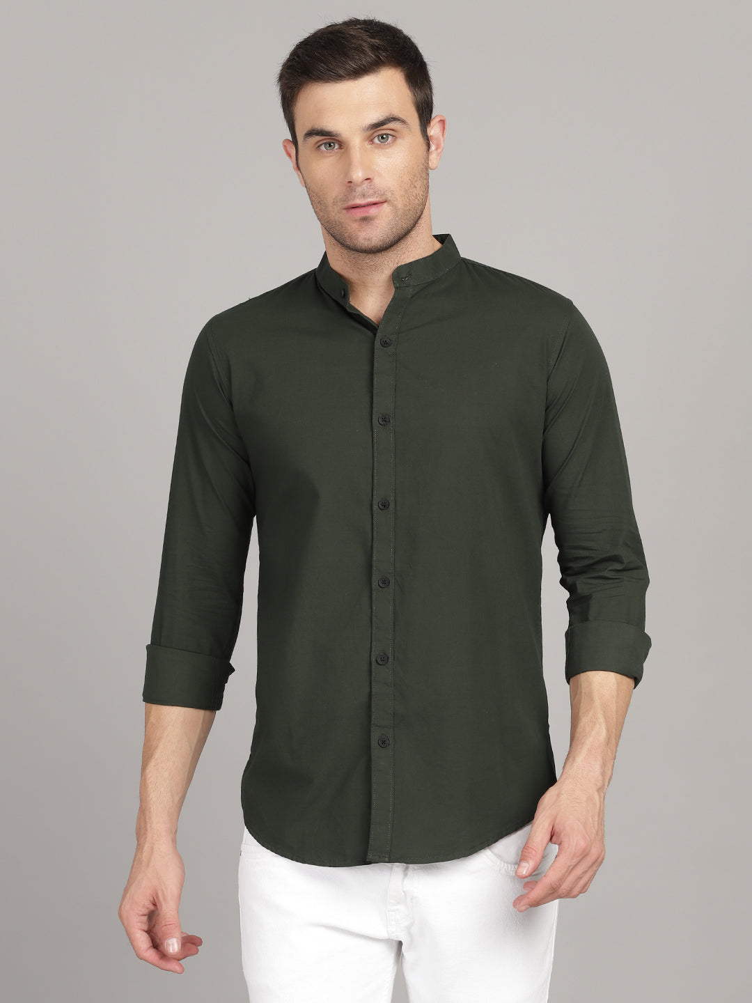 Men Olive Green Slim Fit Cotton Solid Casual Shirt