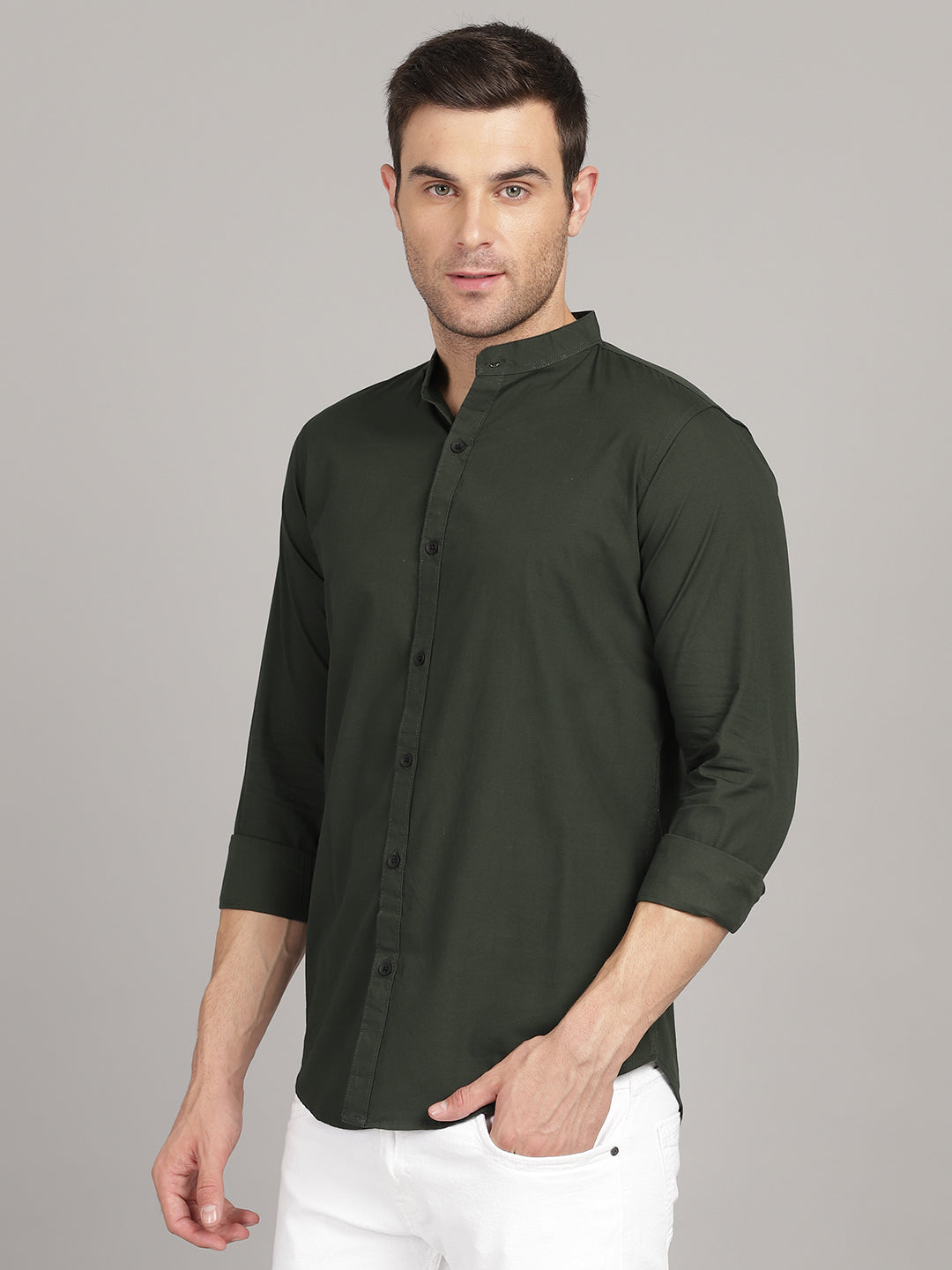 Men Olive Green Slim Fit Cotton Solid Casual Shirt